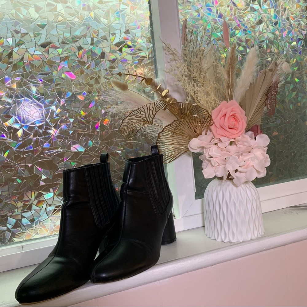 Size 7.5- Forever 21 Black Ankle Boots